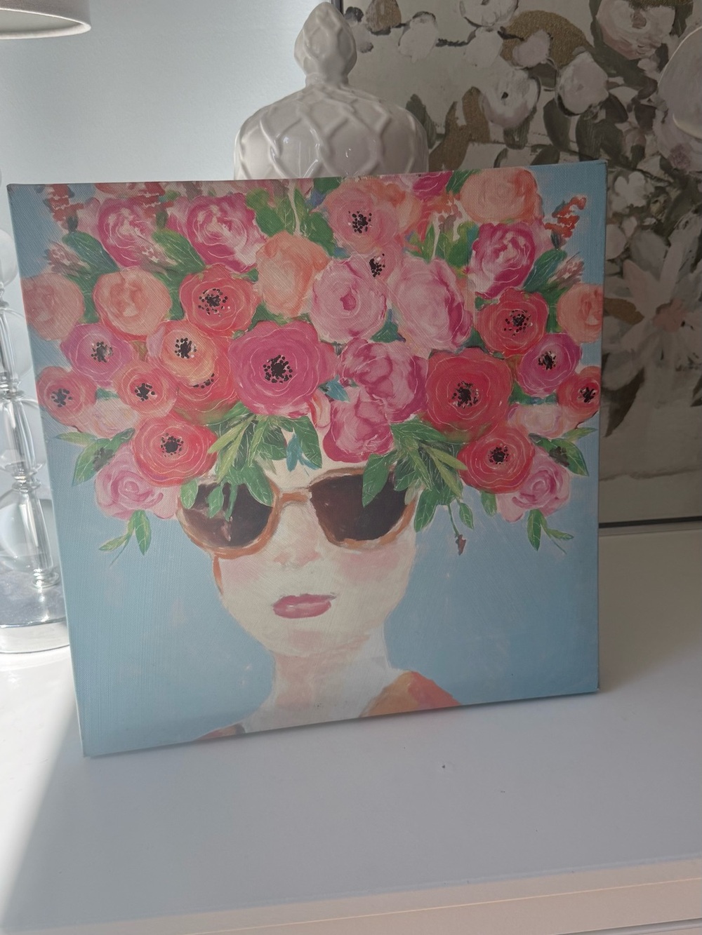 Women with flowers picture